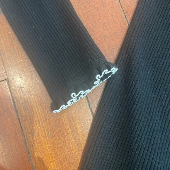 Marella Rica Ribbed Ruffle Trim Sweater - Picture 9 of 12